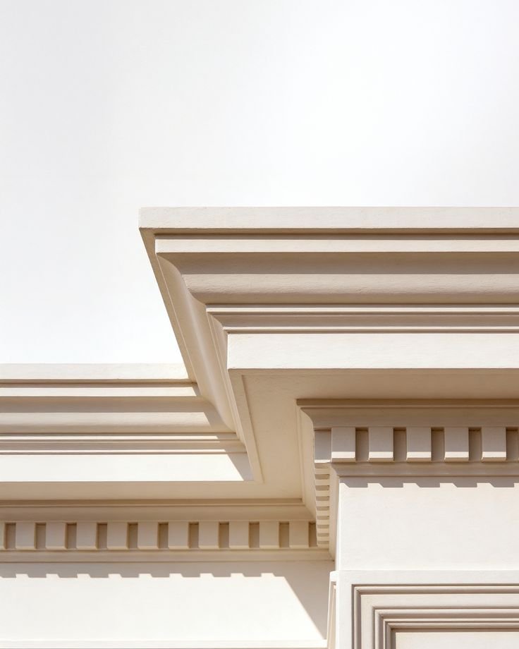 Jasa molding dan lis fasad rumah dengan detail arsitektur